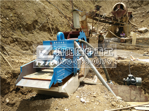 洗砂回(huí)收一體機現(xiàn)場 洗砂回收一體機(jī)現場.jpg